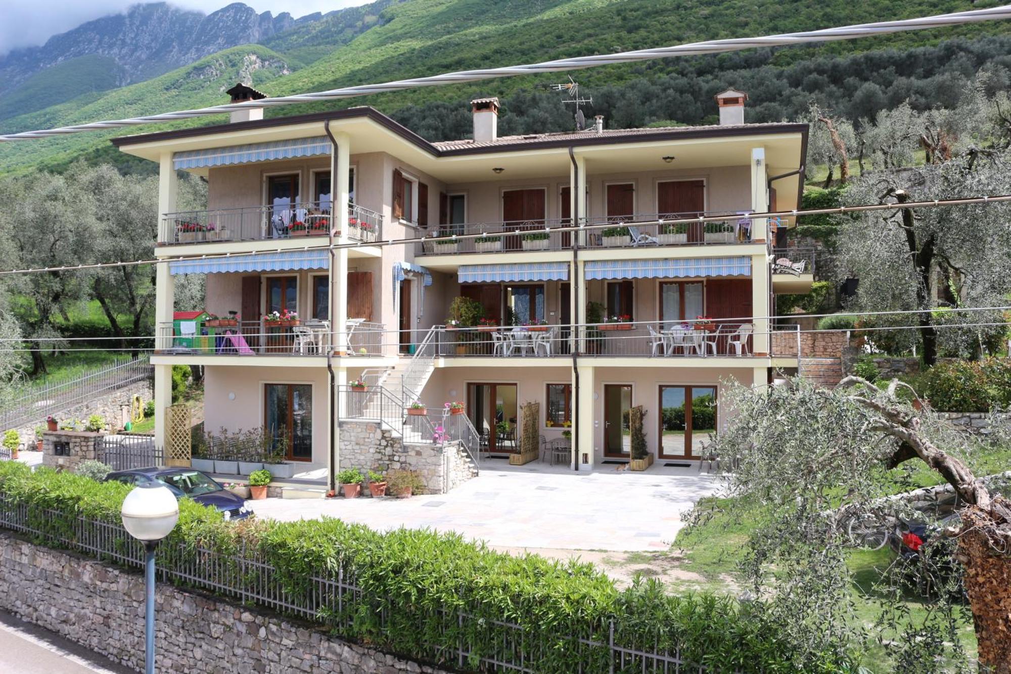 Casa Maya برنزوني سول جاردا المظهر الخارجي الصورة